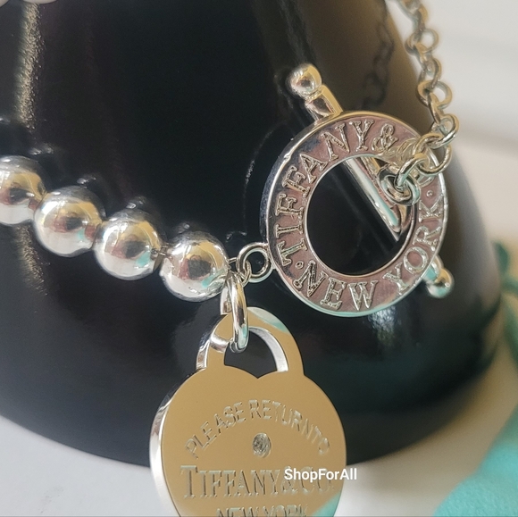 Tiffany & Co. Silver and White Pearl Bracelet with Signature Charm No Box Nodust - Picture 6 of 16